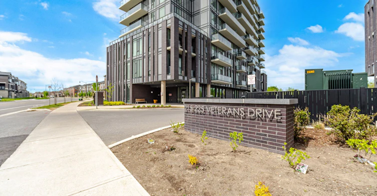 607-225 Veterans Drive, Brampton, ON, L7A 5L7 - 3