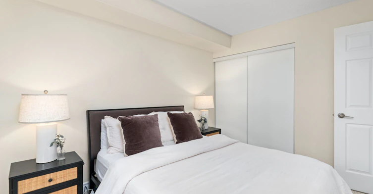 1605-5 Michael Power Place, Toronto, ON, M9A 0A3 - 16