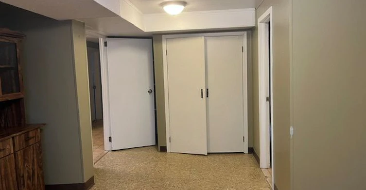 Lower-65 Exbury Road, Toronto, ON, M3M 1P9 - 23