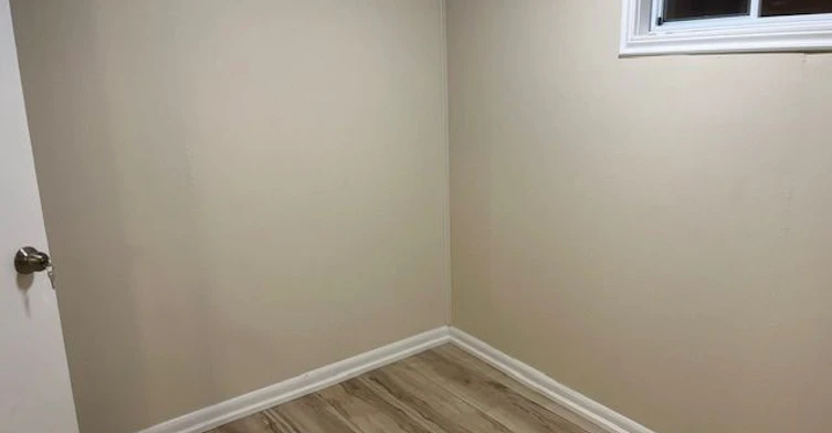 Lower-65 Exbury Road, Toronto, ON, M3M 1P9 - 16