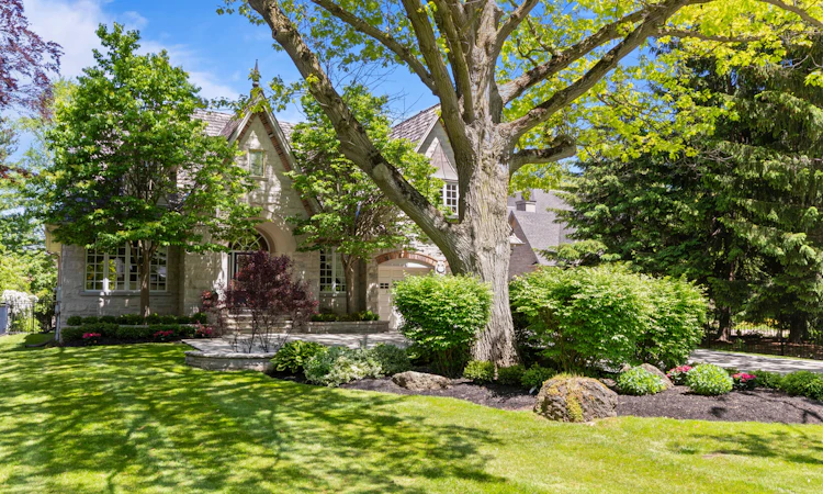 1301 Mississauga Road