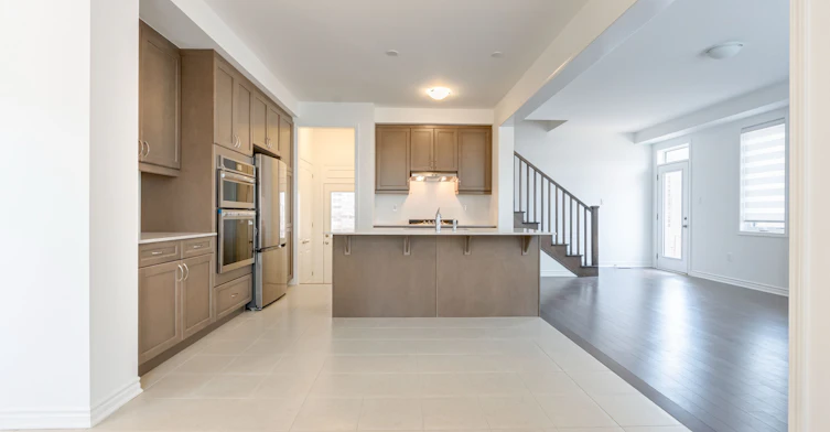 1330 Richardson Way, Milton, ON, L9E 2J8 - 12