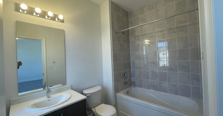 31 Dolomite Drive, Brampton, ON, L6P 4R6 - 32