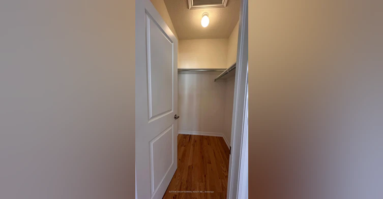 10 Hayrake Street, Brampton, ON, L6Z 3M4 - 11