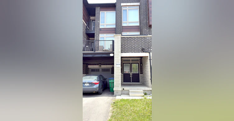 15 Arrowview Drive, Brampton, ON, L7A 5H8