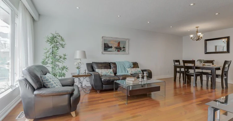 1207 Verhoeven Court, Mississauga, ON, L5C 1N5 - 3