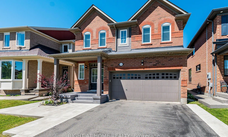 985 Seivert Place