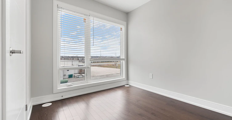 1393 Clarriage Court, Milton, ON, L9E 1L6 - 19