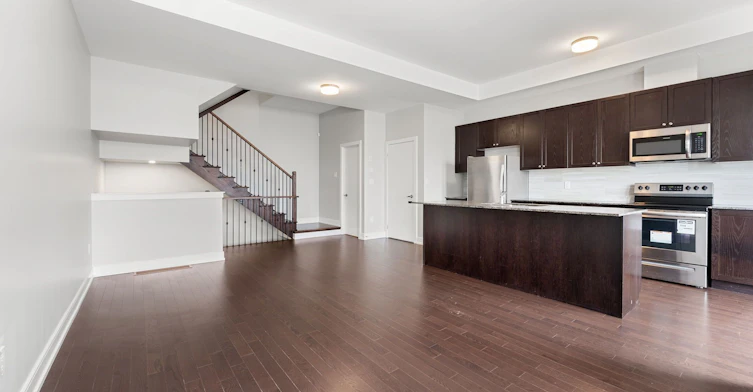 1393 Clarriage Court, Milton, ON, L9E 1L6 - 8