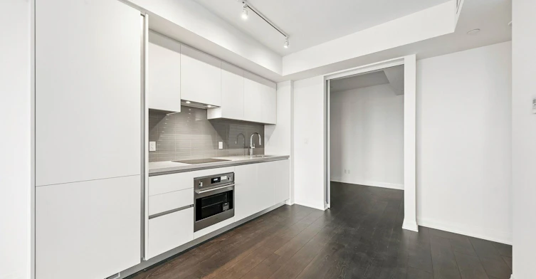 5605-4015 The Exchange N/A, Mississauga, ON, L5B 0N9 - 9