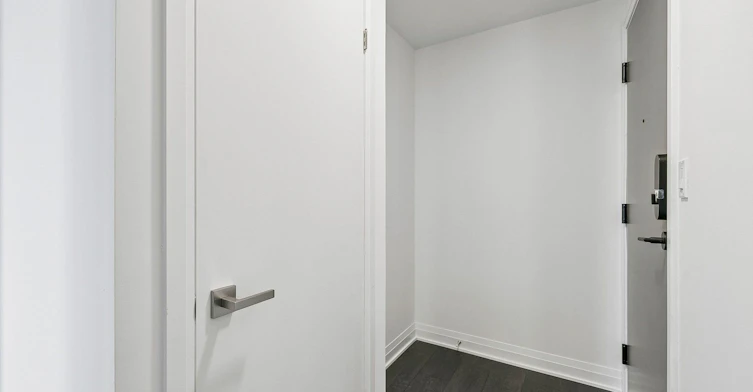 5605-4015 The Exchange N/A, Mississauga, ON, L5B 0N9 - 3