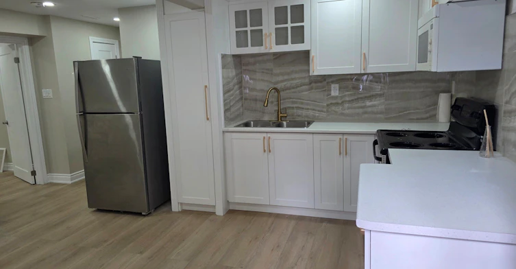 2644 Kinnerton Crescent E, Mississauga, ON, L5K 2B2 - 6