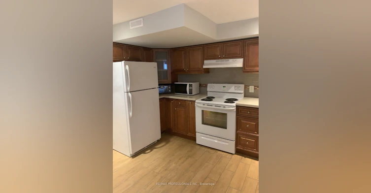 Bsmt-100 Rory Road, Toronto, ON, M6L 3G1 - 6