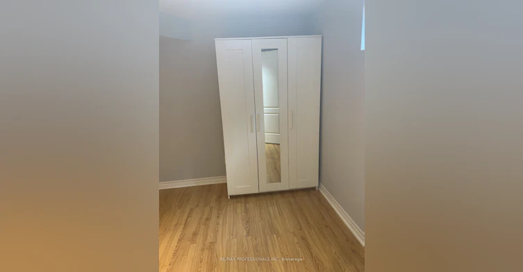 Bsmt-100 Rory Road, Toronto, ON, M6L 3G1 - 11