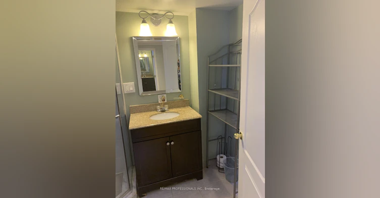 Bsmt-100 Rory Road, Toronto, ON, M6L 3G1 - 7