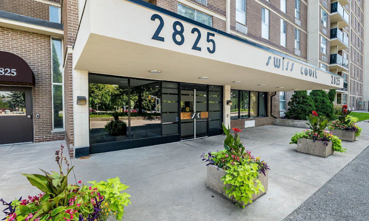 #603-2825 Islington Avenue