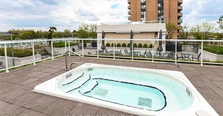 1309-3865 Lake Shore Boulevard W, Toronto, ON, M8W 0A2 - 14