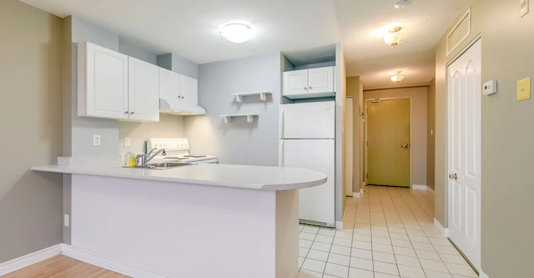 805-10 Dayspring Circle, Brampton, ON, L6P 1B9 - 9