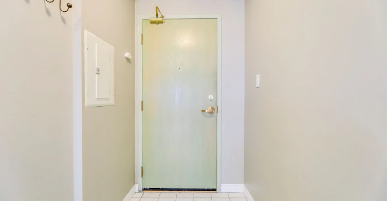805-10 Dayspring Circle, Brampton, ON, L6P 1B9 - 4