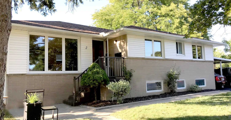 Main-2 Learmont Drive, Toronto, ON, M9R 2E3