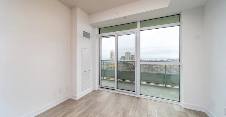 1305-251 Manitoba Street, Toronto, ON, M8Y 0C7 - 8