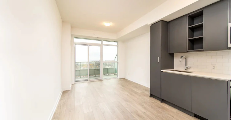 1305-251 Manitoba Street, Toronto, ON, M8Y 0C7 - 7