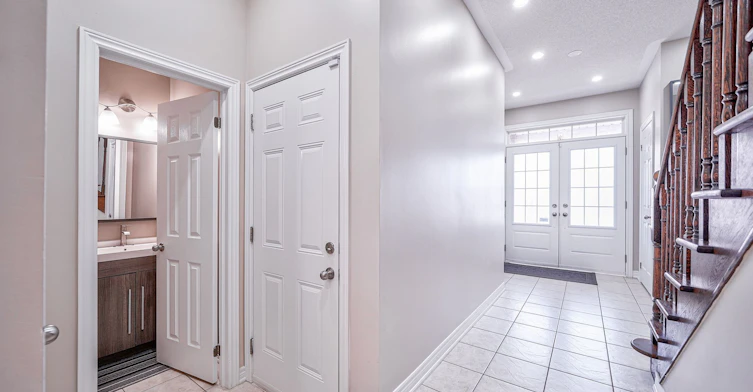 764 Sugden Terrace, Milton, ON, L9T 8K2 - 4