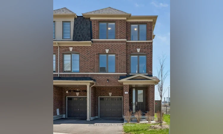 12 Vestry Way