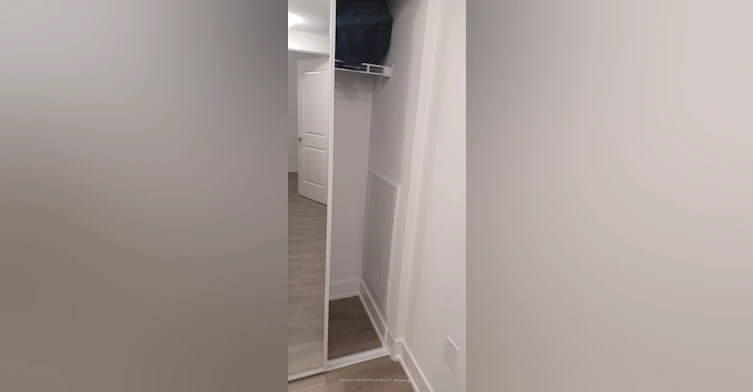 1110-204 Burnhamthorpe Road E, Mississauga, ON, L5A 0B2 - 23