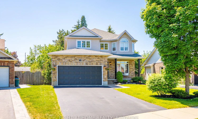72 Beardmore Crescent