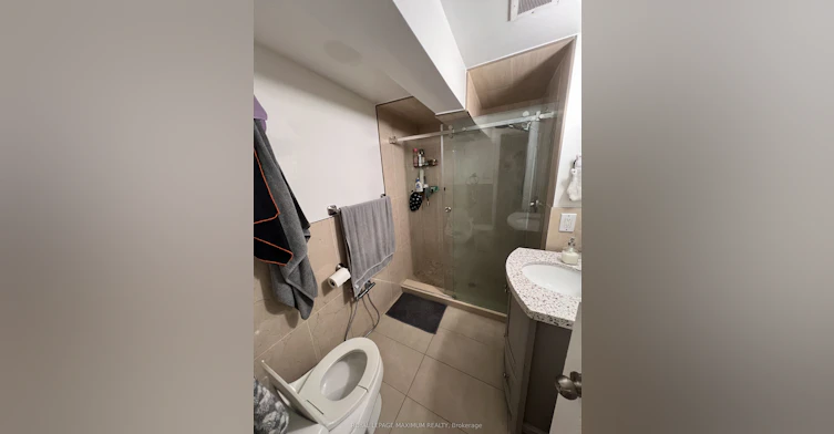Bsmt #2-16 Langholm Drive, Toronto, ON, M3M 2R6 - 9