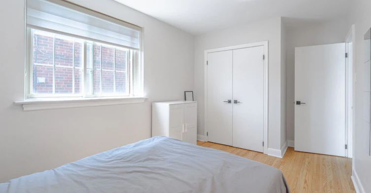 83 Caledonia Road, Toronto, ON, M6E 4S3 - 13