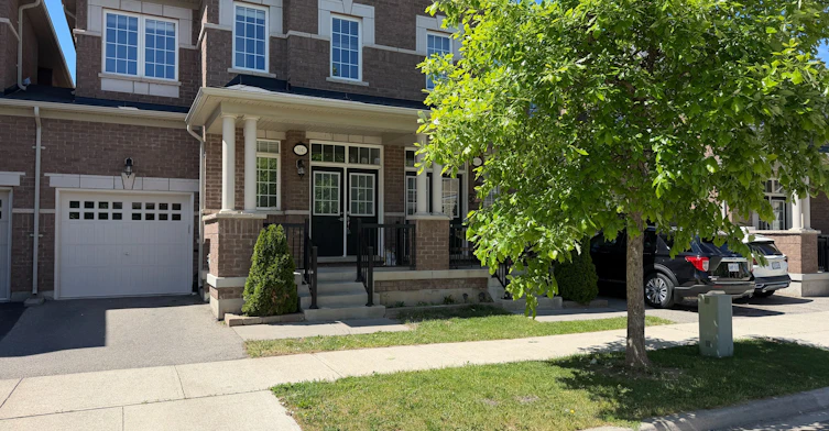 3041 Hibiscus Gardens, Oakville, ON, L6M 0Z1