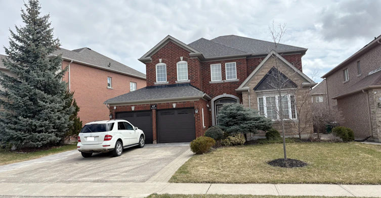 60 Saint Hubert Drive, Brampton, ON, L6P 1Y5
