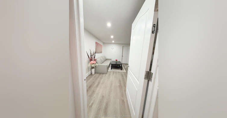 3477 Riverspray Crescent, Mississauga, ON, L4Y 3M6 - 10