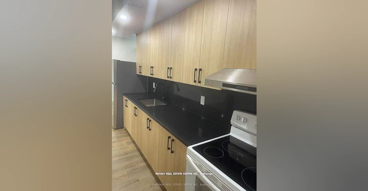 Basement-15 Mendoza Drive, Brampton, ON, L7A 3M3 - 4