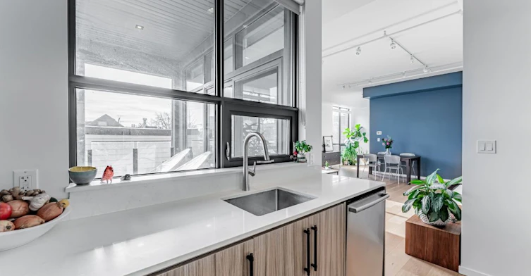 2-50 Bartlett Avenue, Toronto, ON, M6H 3E6 - 12