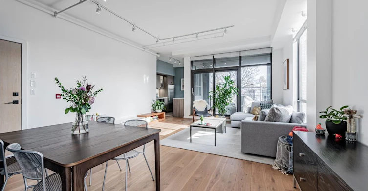 2-50 Bartlett Avenue, Toronto, ON, M6H 3E6 - 6