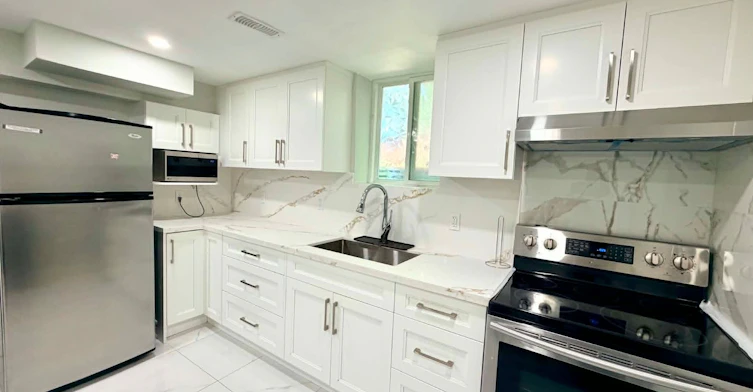 Lower-10 Sanford Crescent, Brampton, ON, L6S 2C3 - 8