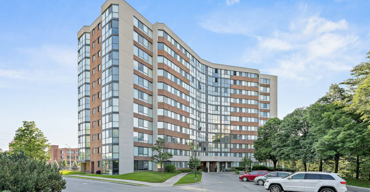 506-1230 Marlborough Court, Oakville, ON, L6H 3K6 - 2