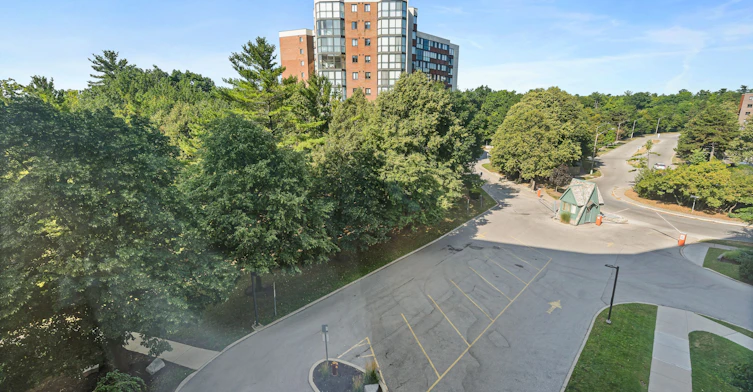 506-1230 Marlborough Court, Oakville, ON, L6H 3K6 - 37