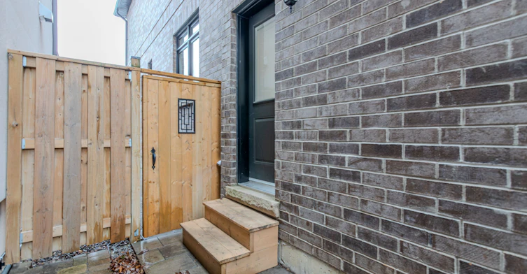 Basement-79A Laburnham Avenue, Toronto, ON, M8W 1S6 - 8