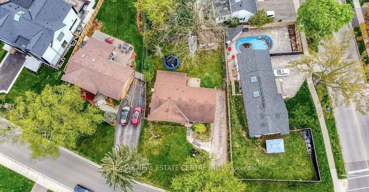 314 Strathcona Drive, Burlington, ON, L7L 2E1 - 37