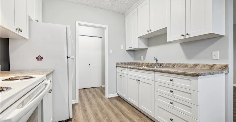 3-2350 Queensway Drive, Burlington, ON, L7R 3T3 - 14