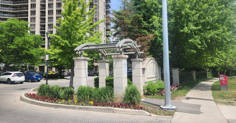 2221-700 Humberwood Boulevard, Toronto, ON, M9W 7J4 - 3