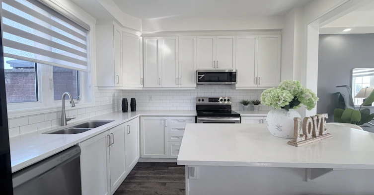 21 Upper-1222 Rose Way, Milton, ON, L9E 1P2 - 11