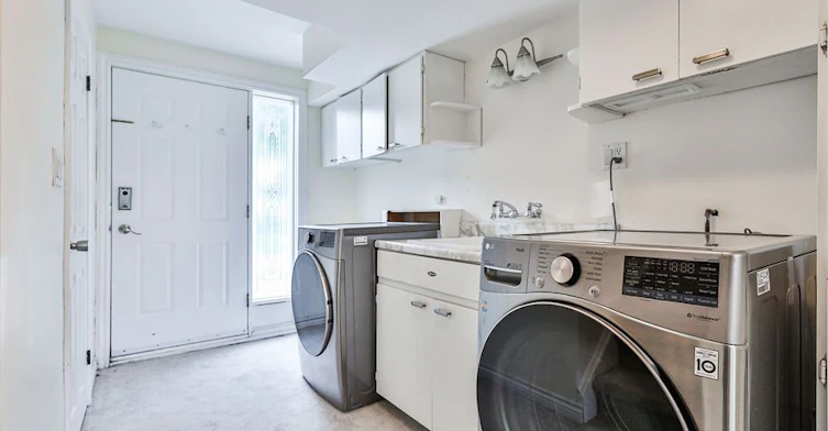 3096 Ballydown Crescent, Mississauga, ON, L5C 2C8 - 23
