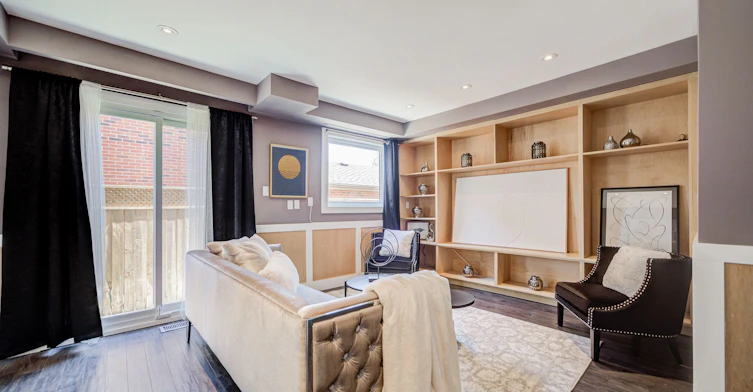 1608 Sherwood Forrest Circle, Mississauga, ON, L5K 2G7 - 12