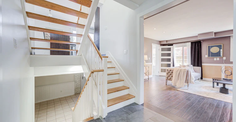 1608 Sherwood Forrest Circle, Mississauga, ON, L5K 2G7 - 10