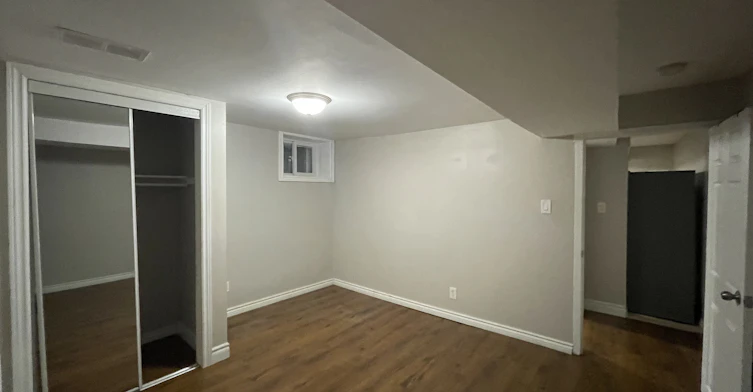 B-1311 Davenport Road, Toronto, ON, M6H 2H3 - 4